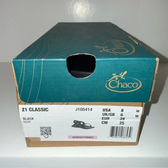 Chaco Women's Z1 Classic Sandals Size 8 Black NIB New Hiking Water Shoes - Picture 2 of 3